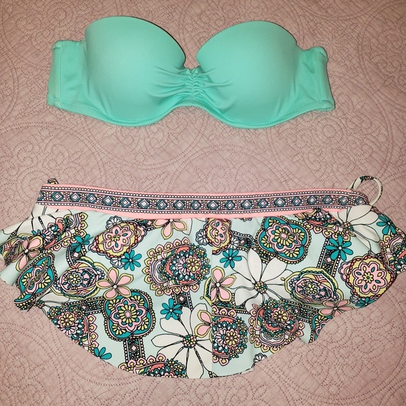 Bathing Suit Bundle - Picture 6 of 6